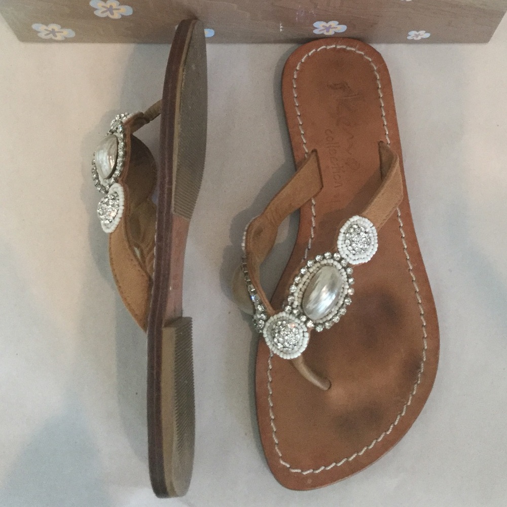 👆Skemo Shell & Rhinestone Sandle